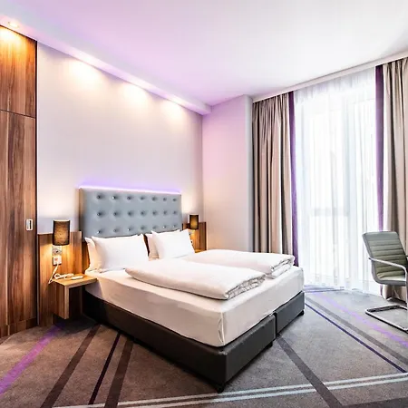 Premier Centre Hotell